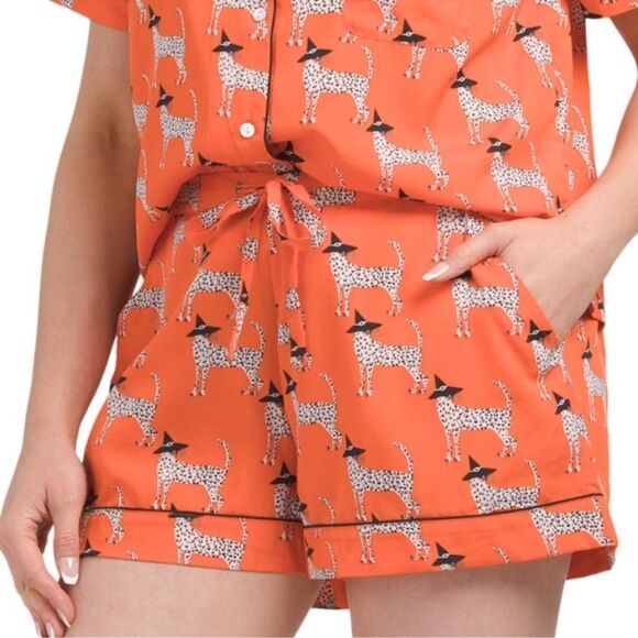 Bouffants & Broken Hearts Orange White Black Leopard Print Notch Shorty PJ Set - Picture 4 of 6